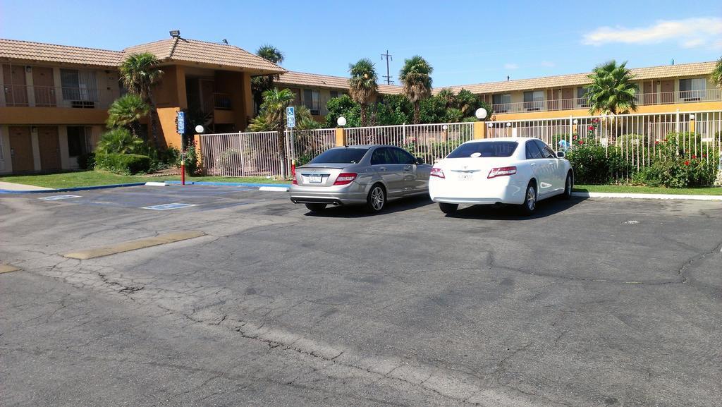 Knights Inn Palmdale Kültér fotó