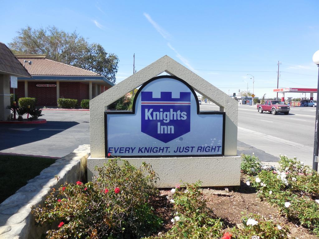 Knights Inn Palmdale Kültér fotó