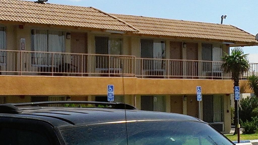 Knights Inn Palmdale Kültér fotó